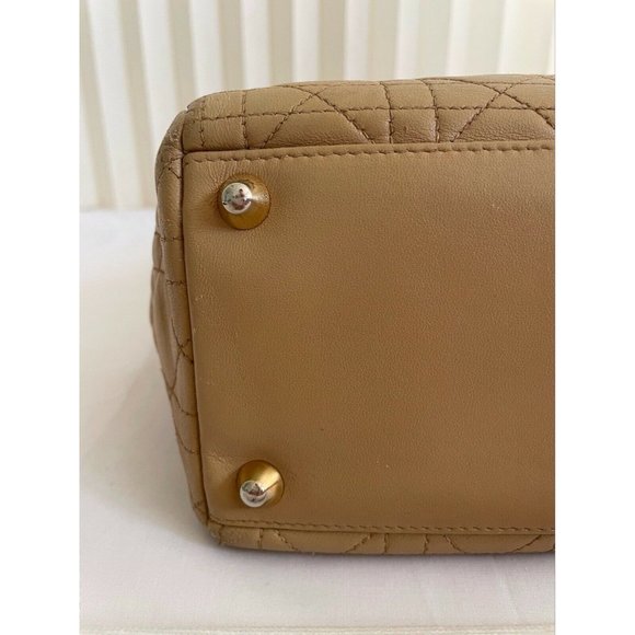 Authentic ChristianDior Lady Handbag Leather Ivory Detachable Strap With Dustbag - Picture 3 of 12